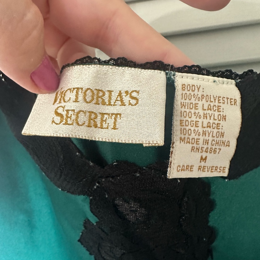 Victoria's Secret Green and Black Lace Chemise medium - Picture 4 of 5